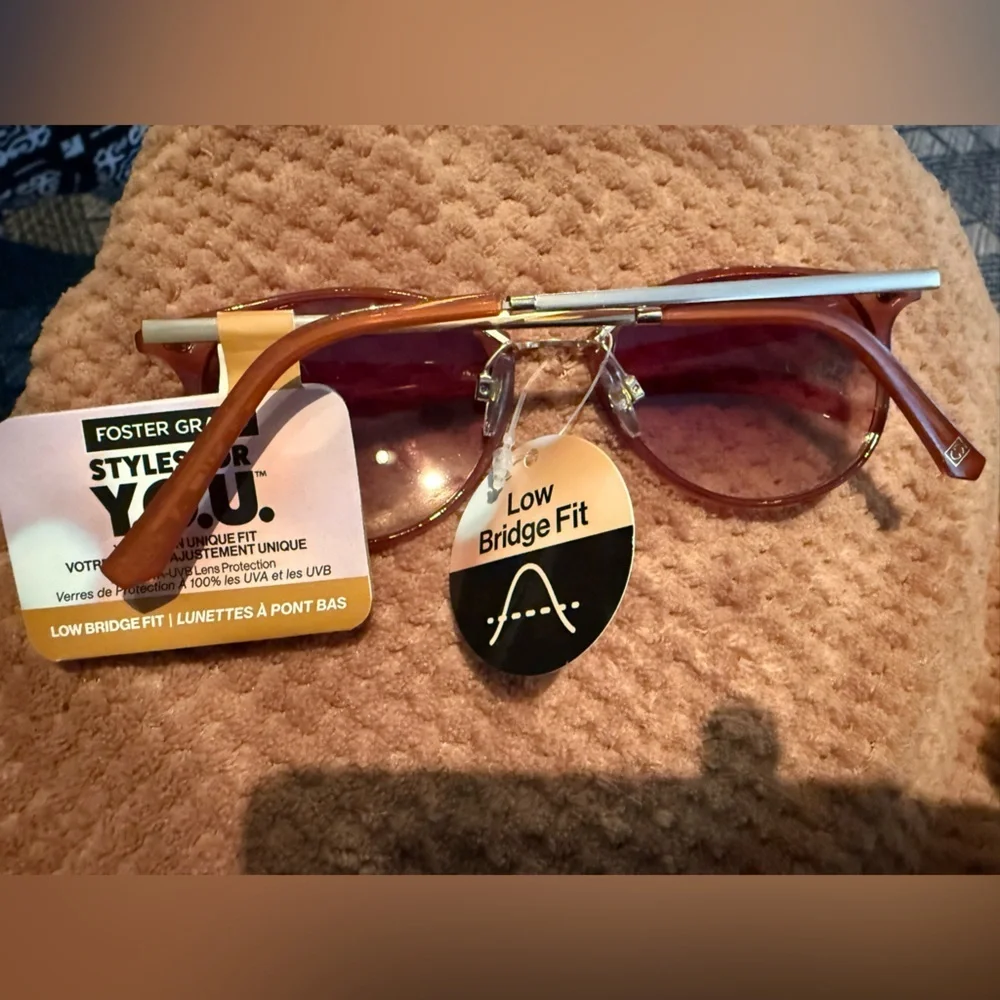 Foster Grant Chicago Sunglasses Styles for Y.O.U.™ NWT